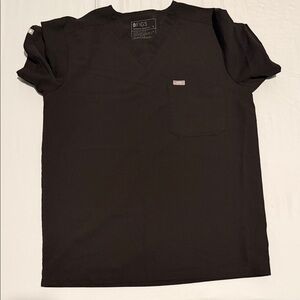 Figs Men's Black Short Sleeve Scrub Top